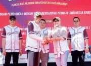 Perayaan Dies Natalis ke-74 FH Unhas: Bupati Barru Raih Hasanuddin Law School Award